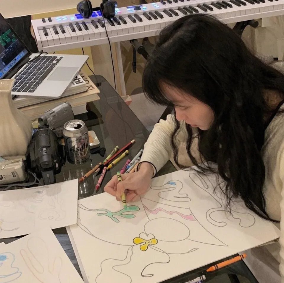 房东妹子青春期！